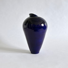 Load image into Gallery viewer, Deep sea vase
