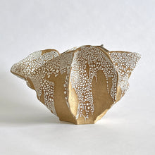 Load image into Gallery viewer, Crackle wavy vase