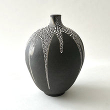 Load image into Gallery viewer, Black clay crackle vase