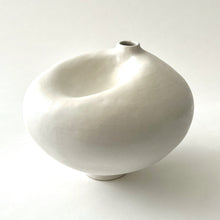 Load image into Gallery viewer, White dimple vase