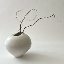 Load image into Gallery viewer, White matte vase
