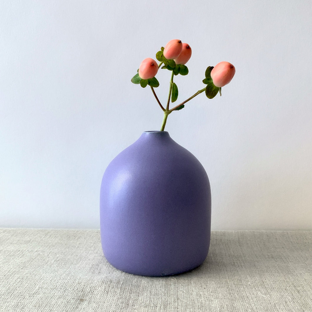 Bud vase, lavender