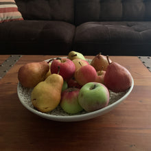 Load image into Gallery viewer, Fruit bowl, white crackle
